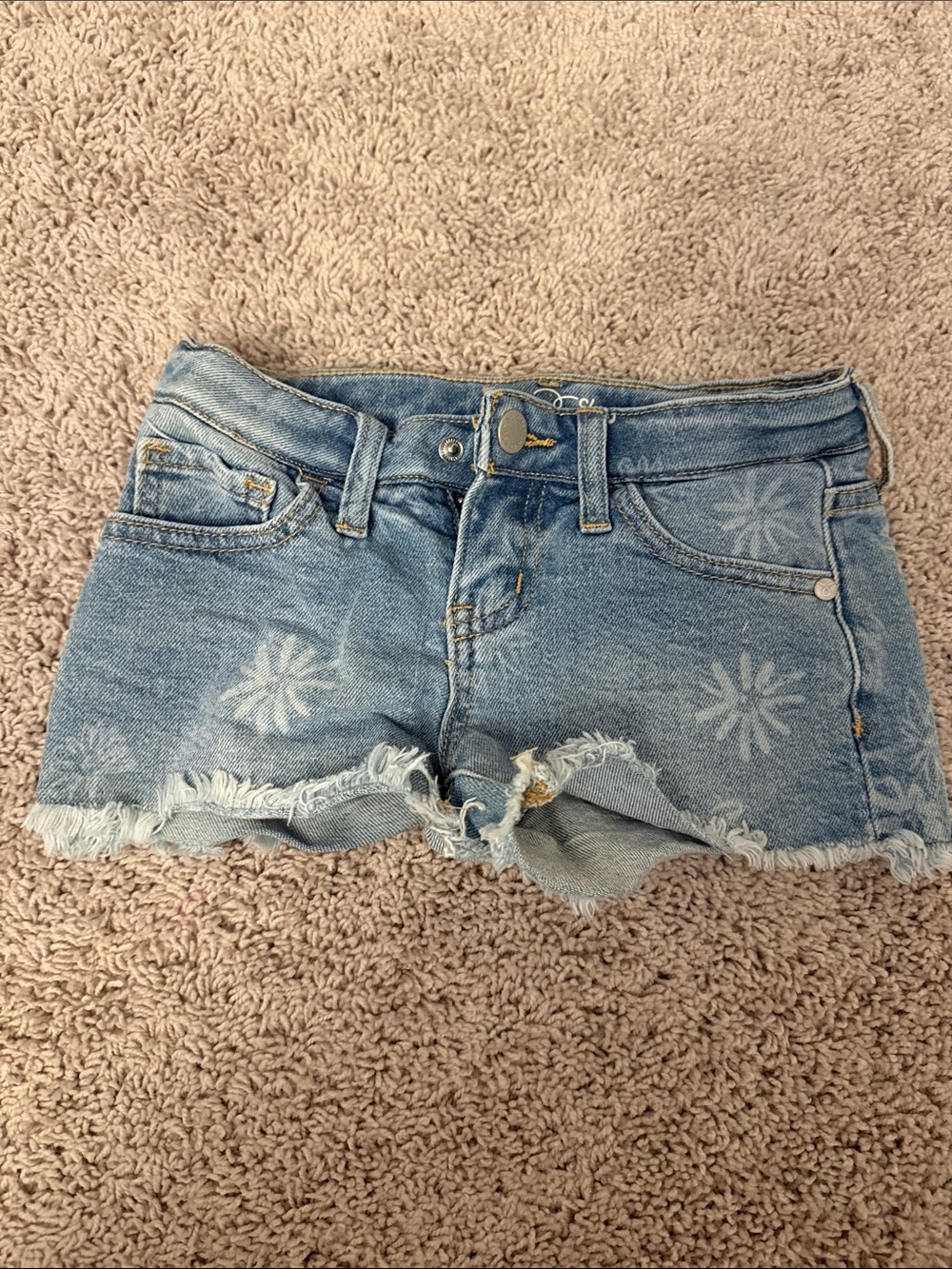art class Light Blue Denim Frayed Floral Cutoff Shorts. Size 6/7